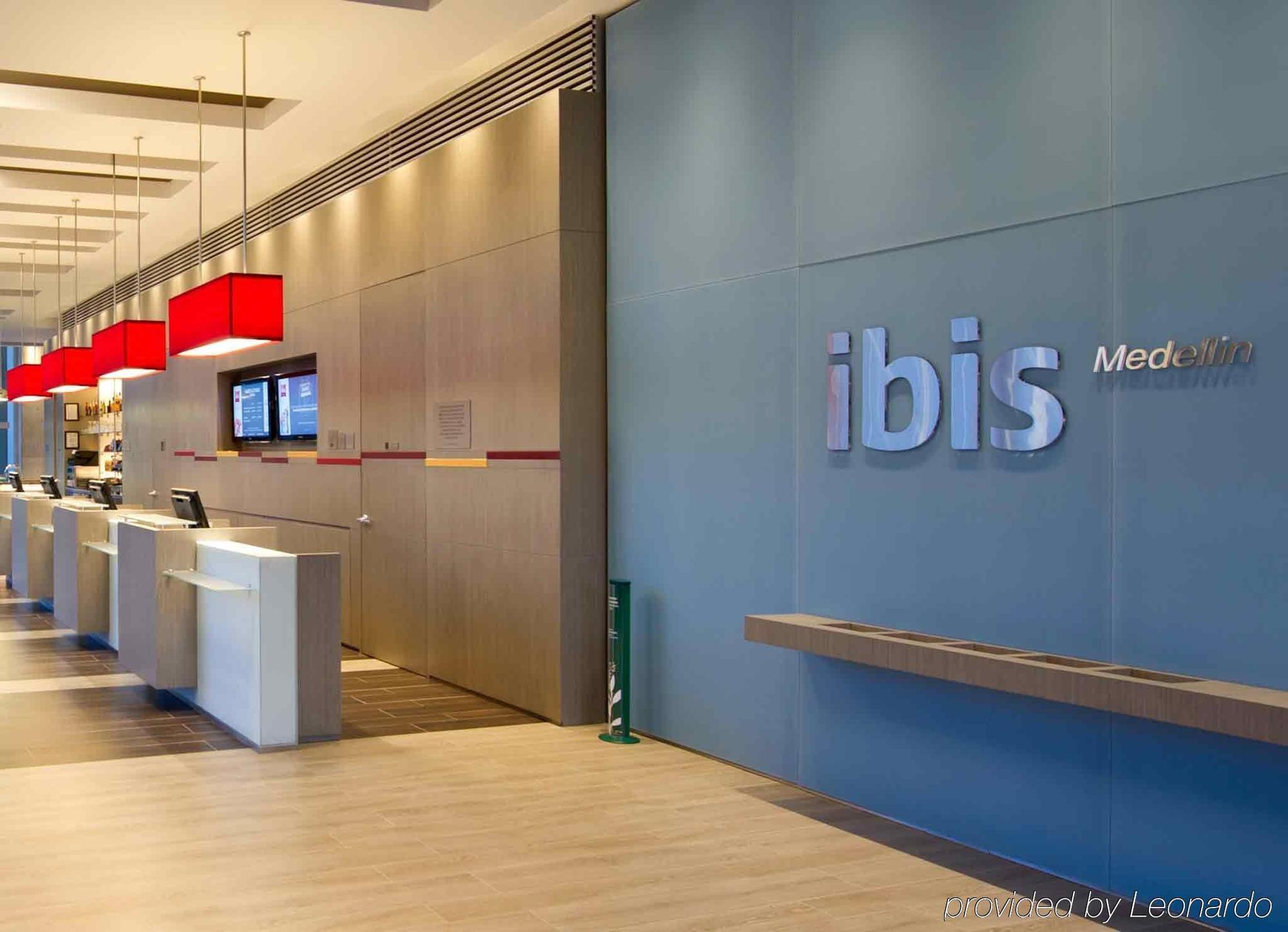 Ibis Medellin Hotel Екстериор снимка